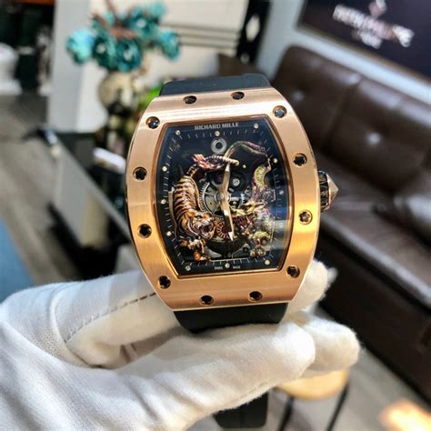 Ý nghĩa của Richard Mille Rep 1.1 ngoạ hổ tàng long